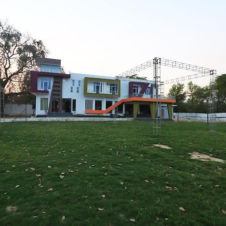 Hotel O Shri Shyam Lawn & Resort Sitapur  Exterior photo